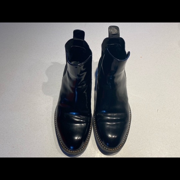 The Wishbone Collection ‘Ariana’ Ankle Boot - Picture 3 of 7